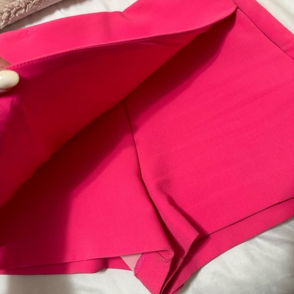 ❌❌SOLD❌❌Zara skort💓 - Picture 8 of 9